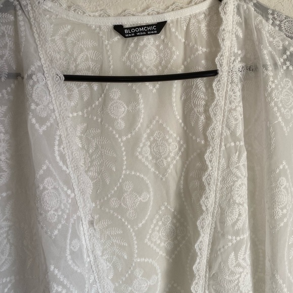 Bloomchic White Lace Kimono Duster Tie Front Long Boho Beach Cardigan 18/20 - Picture 11 of 16